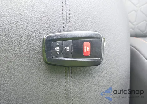 2020 Toyota Rav4 Adventure z USA, uszkodzony, nr VIN 2T3J1RFV7LC128780